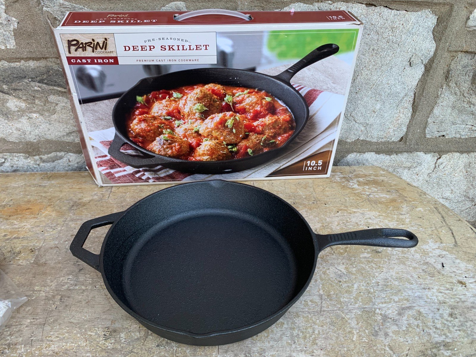Parini cast iron skillet pre-seasoned cookware